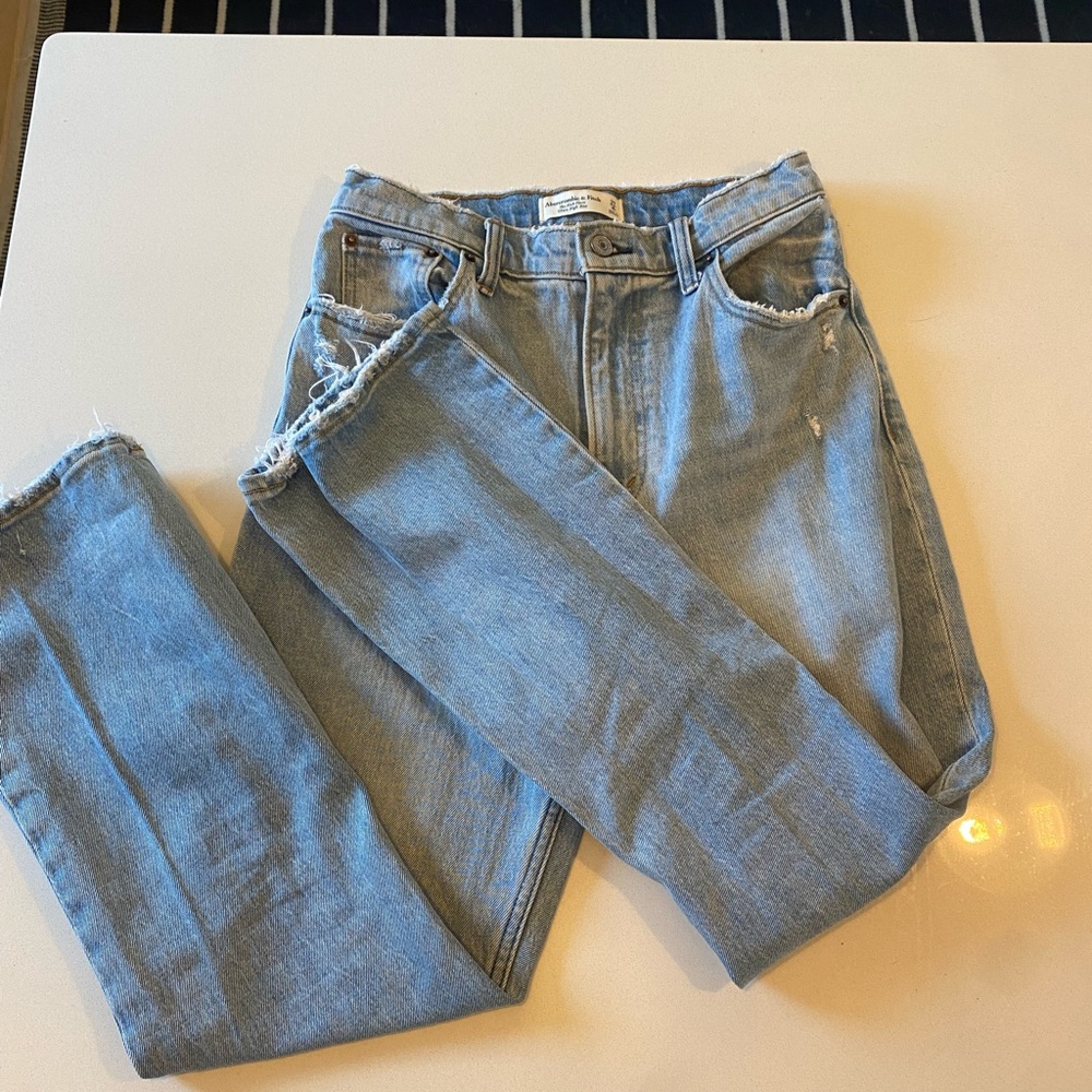 Women's
Ultra High Rise Kick Flare Jeans